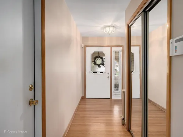 $575,000 | 7201 Powell Street, Downers Grove, IL 60516