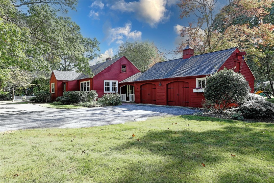 10 Lamson Road Barrington, RI 02806 - Photo 2 of 45 Gallery Image 2
