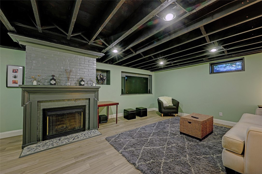 10 Lamson Road Barrington, RI 02806 - Photo 37 of 45 Gallery Image 37