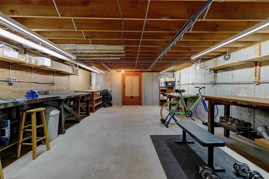 10 Lamson Road Barrington, RI 02806 - Photo 40 of 45 Gallery Image 40