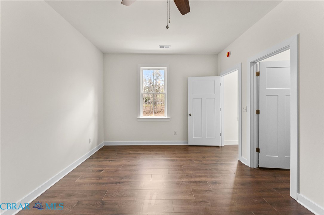 8986 Marlfield Road Gloucester, VA 23061 - Photo 22 of 34