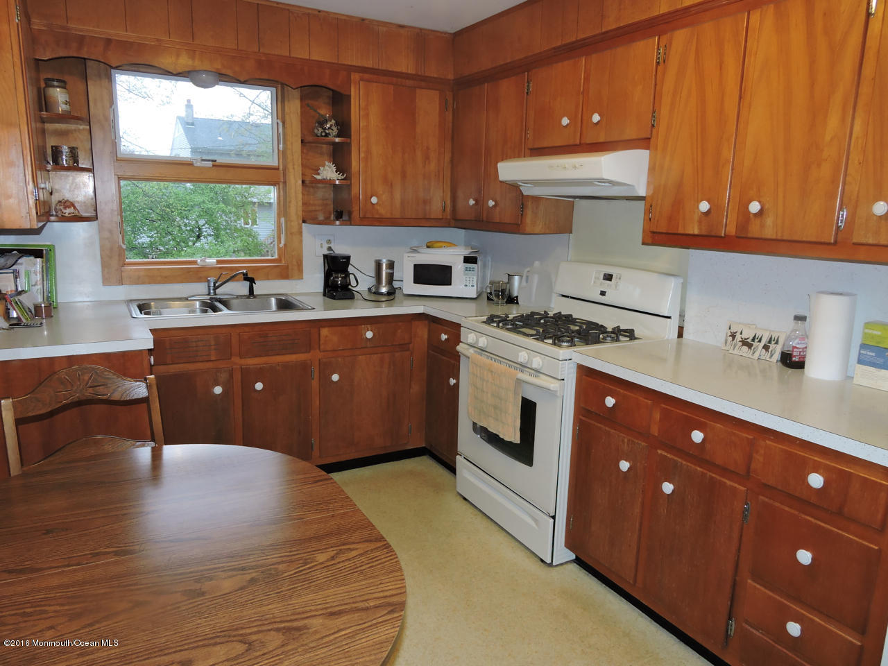 315 Valley Road Neptune Township, NJ 07753 - Photo 14 of 22 315 valley22