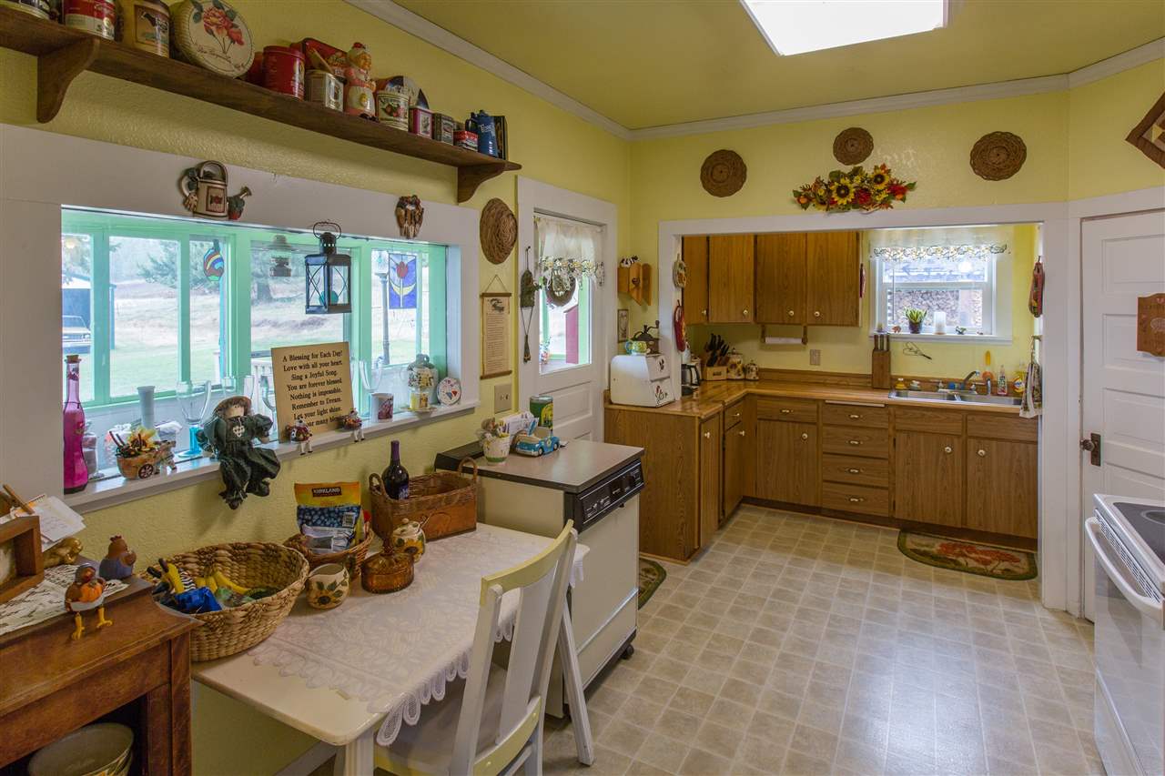 10612 East Boundary Road Elk, WA 99009 - Photo 10 of 20