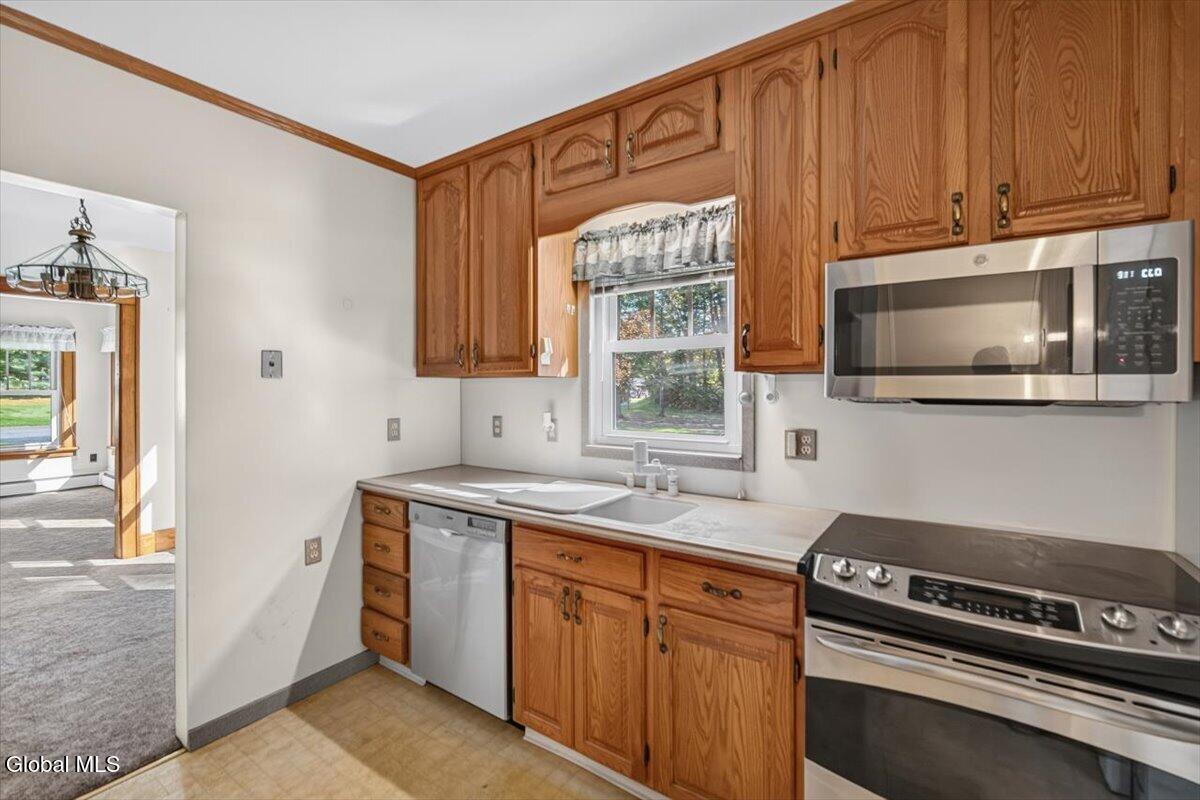3072 Spawn Road Schenectady, NY 12303 - Photo 25 of 42 10-DSC00026
