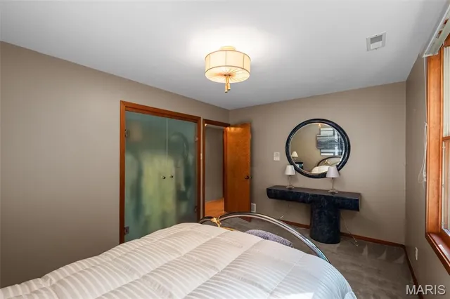 $925,000 | 770 Straub Road, Chesterfield, MO 63017