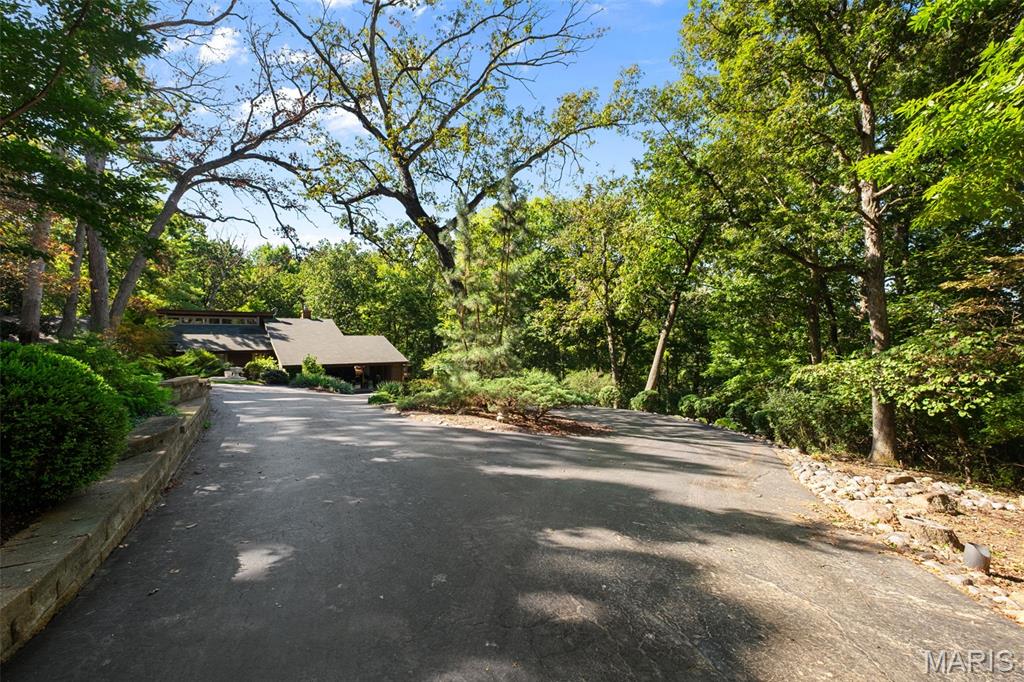 770 Straub Road Chesterfield, MO 63017 - Photo 37 of 41