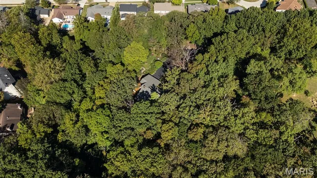 $925,000 | 770 Straub Road, Chesterfield, MO 63017