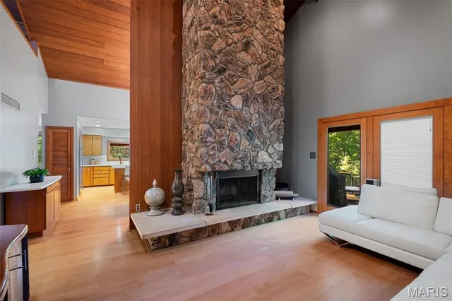 $925,000 | 770 Straub Road, Chesterfield, MO 63017