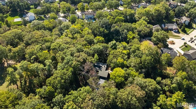 $925,000 | 770 Straub Road, Chesterfield, MO 63017