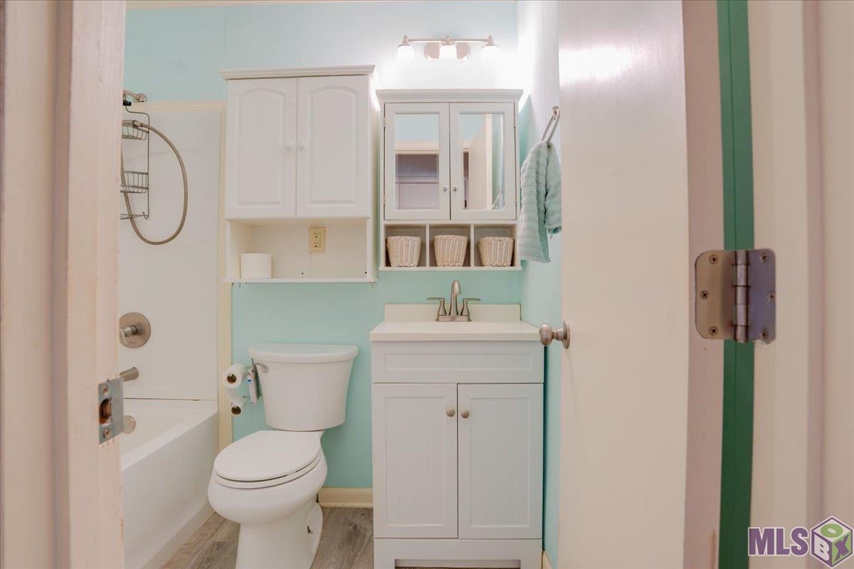 536 Hospital Drive Raceland, LA 70394 - Photo 7 of 18