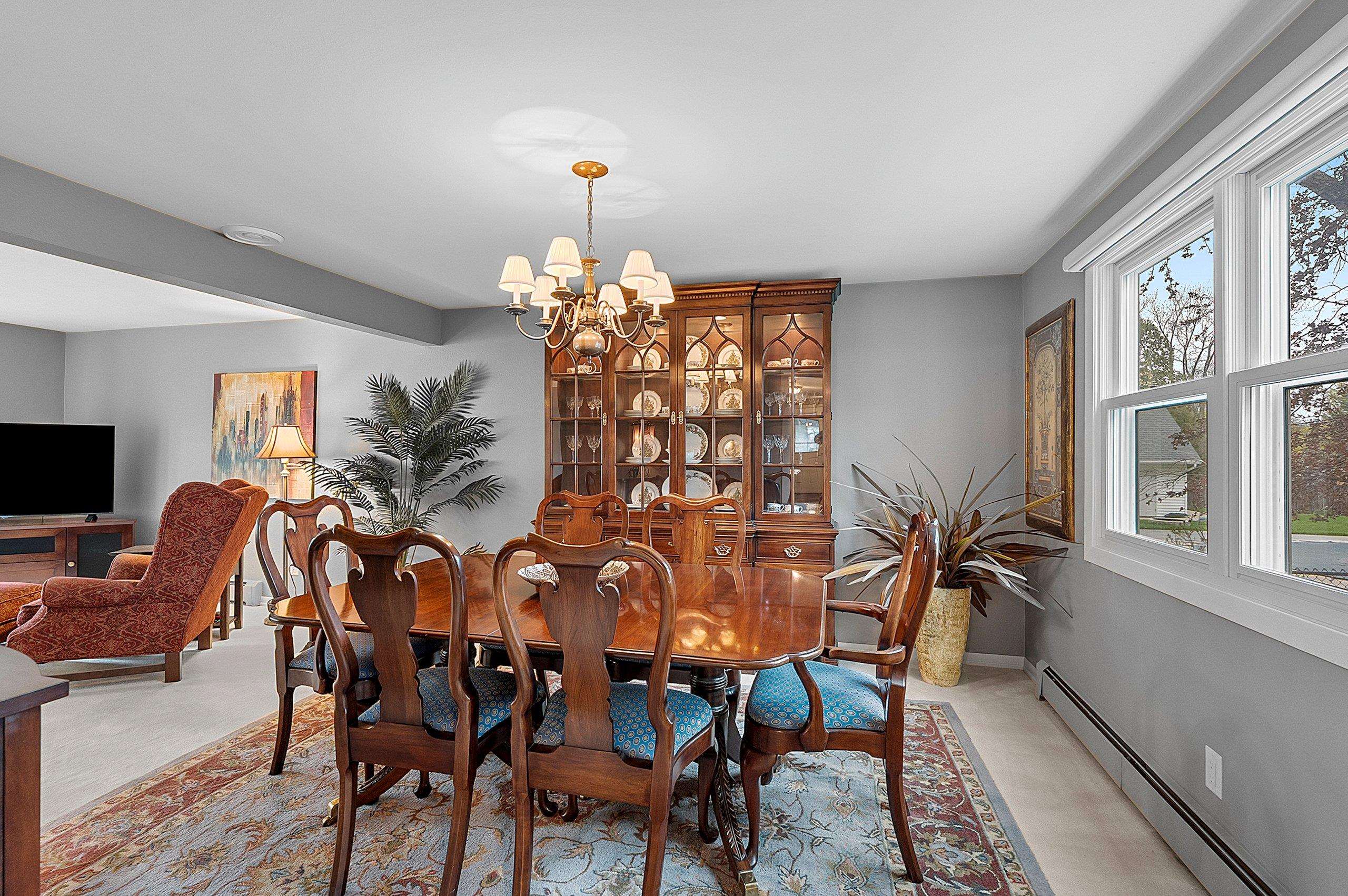 1335 Ridgeway Boulevard De Pere, WI 54115 - Photo 7 of 58