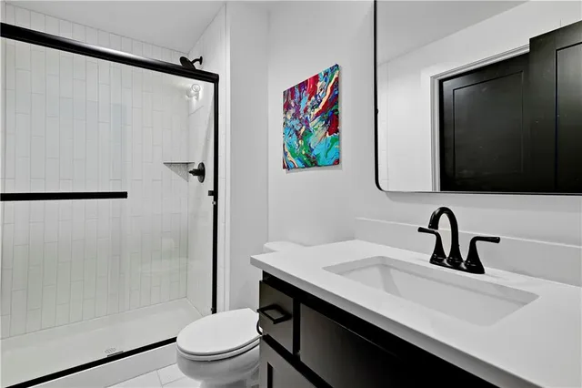 $879,000 | 17401 Oakshire Street, Overland Park, KS 66221