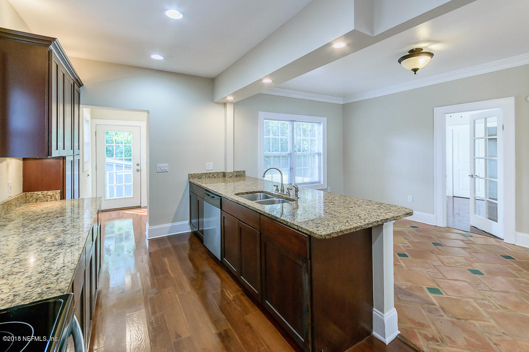 3678 Valencia Road Jacksonville, FL 32205 - Photo 14 of 27 014