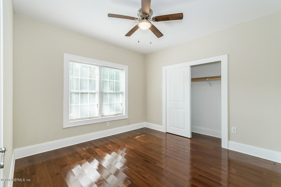 3678 Valencia Road Jacksonville, FL 32205 - Photo 18 of 27 018