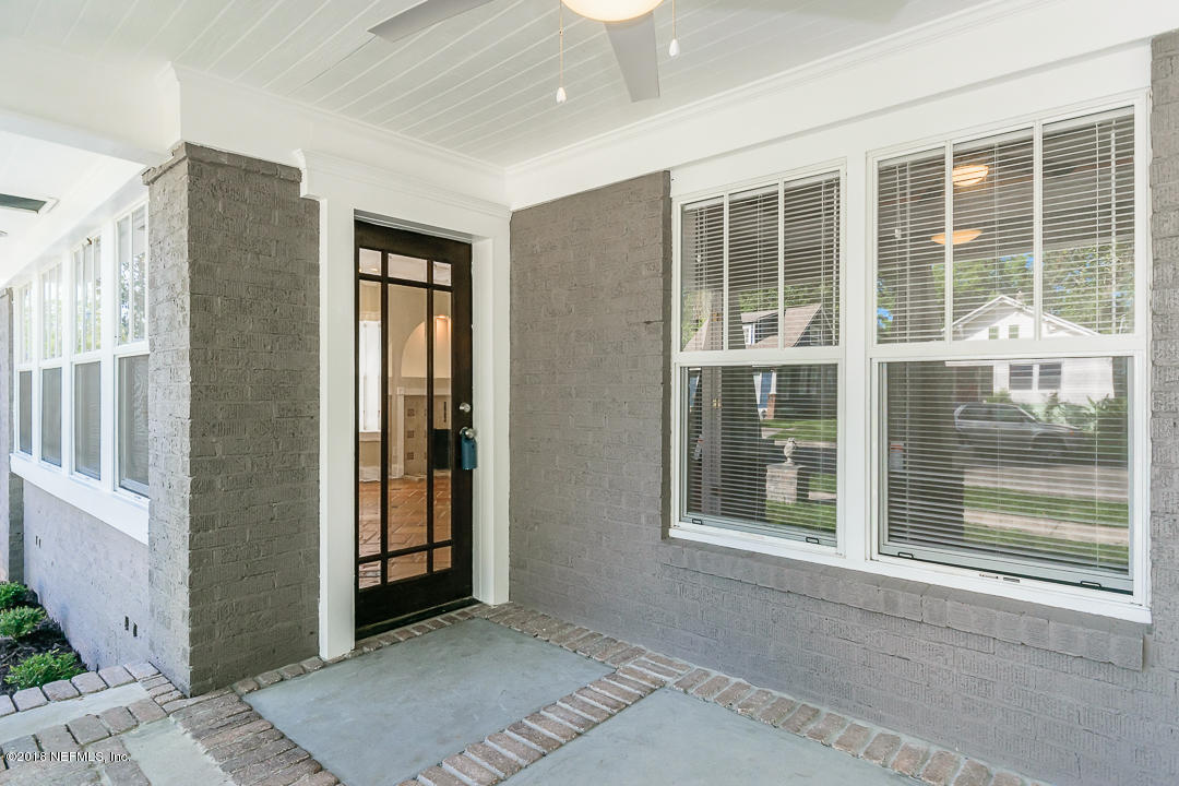 3678 Valencia Road Jacksonville, FL 32205 - Photo 6 of 27 005