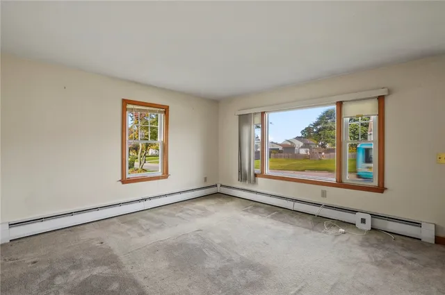 $400,000 | 87 Vincent Avenue, East Providence, RI 02914