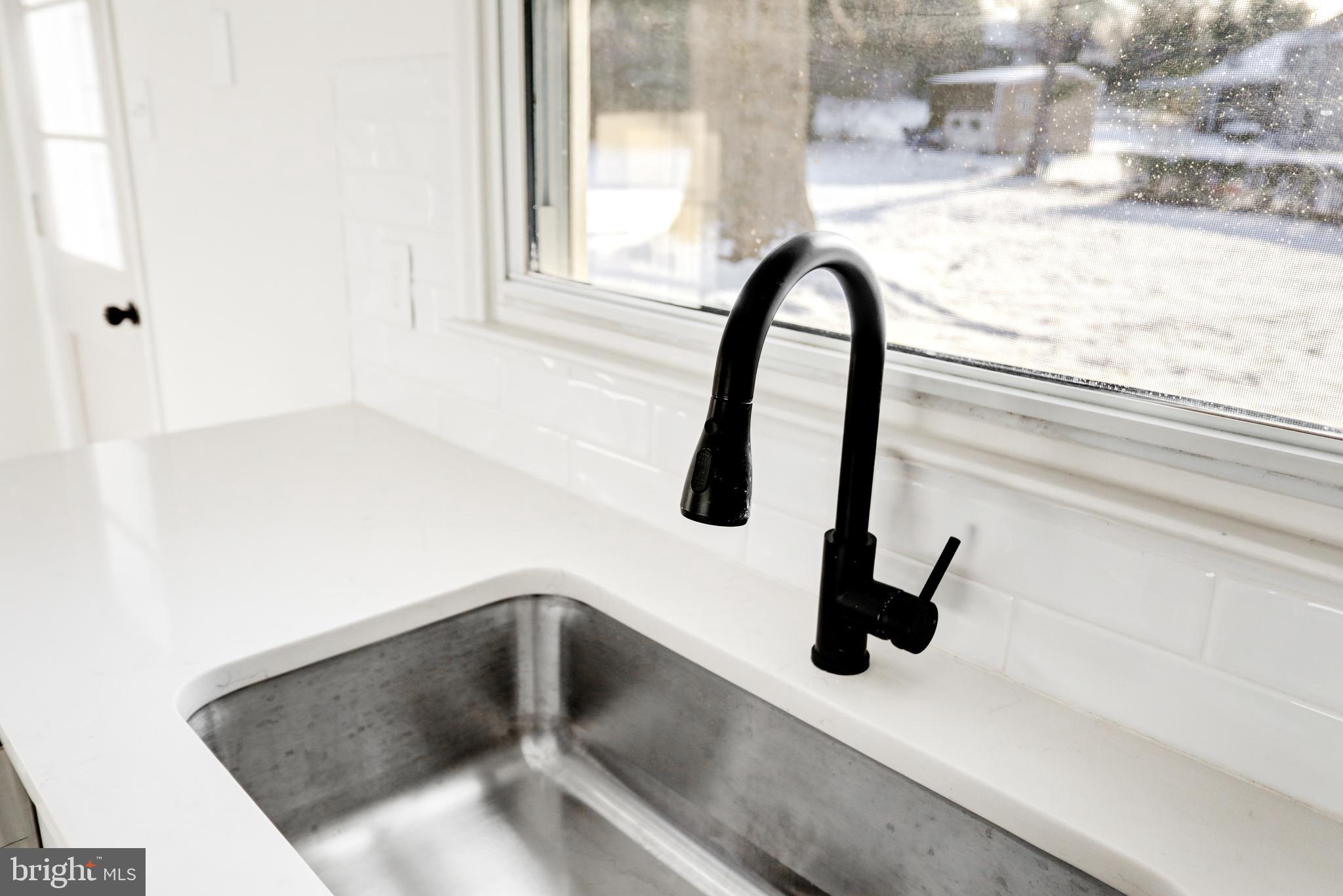 163 Thomas Place Reading, PA 19608 - Photo 15 of 36 a bathroom with a sink