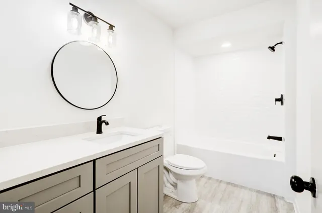 $349,900 | 163 Thomas Place, Reading, PA 19608