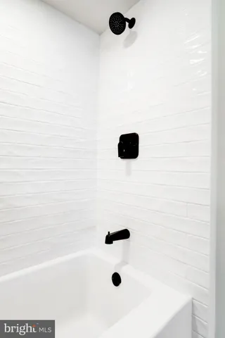 $349,900 | 163 Thomas Place, Reading, PA 19608