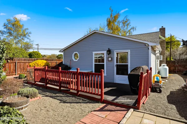 $350,000 | 211 East Second Street, Naches, WA 98937