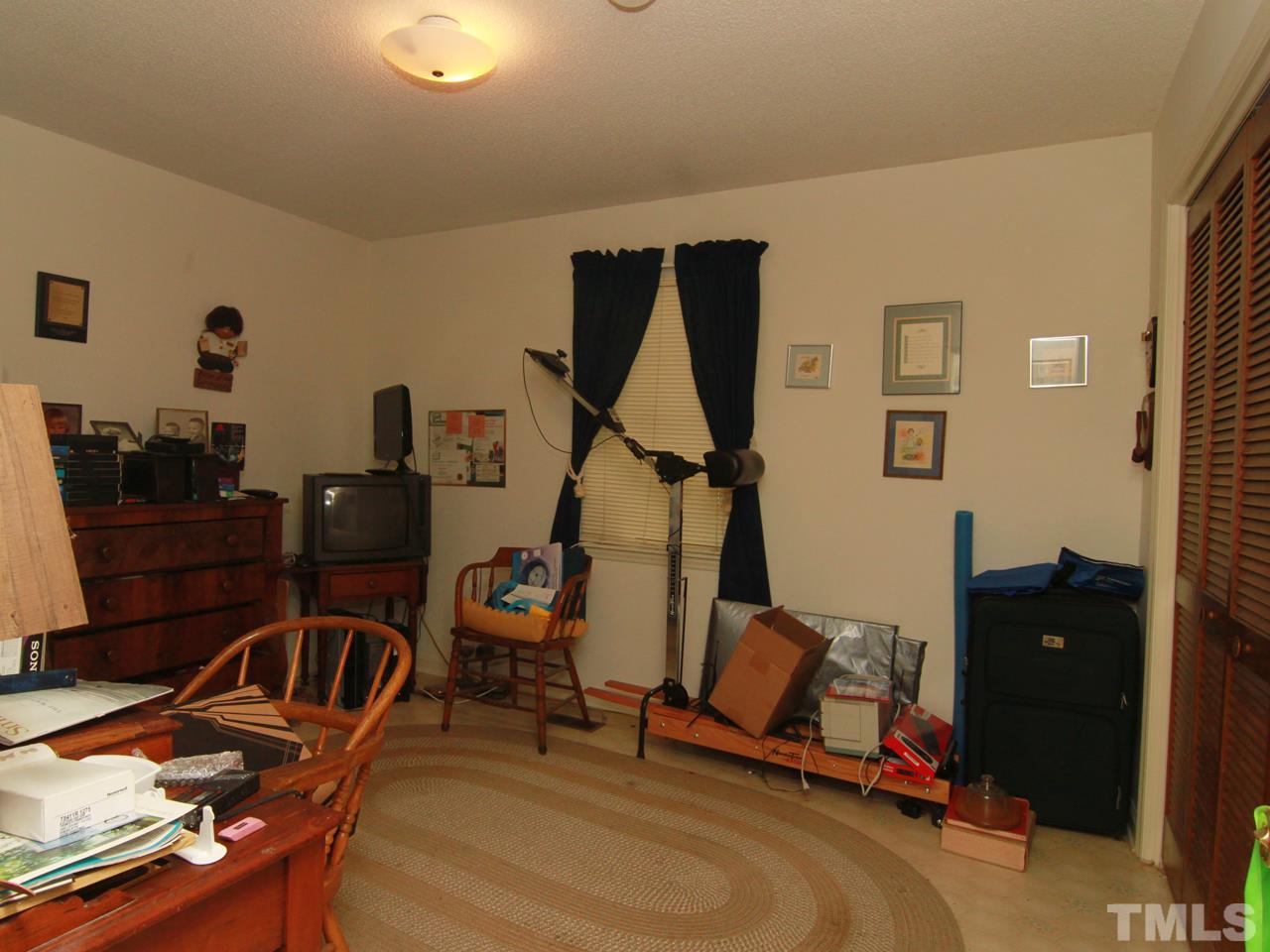818 Chalk Level Road Durham, NC 27704 - Photo 11 of 25