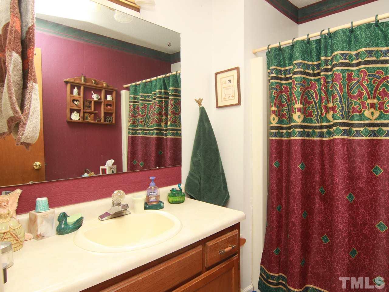 818 Chalk Level Road Durham, NC 27704 - Photo 10 of 25