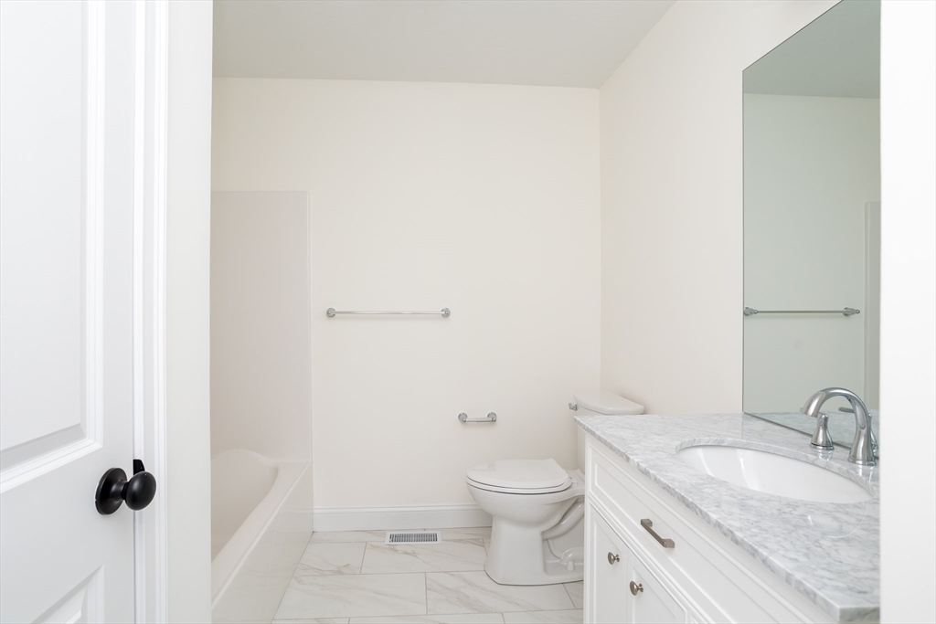 4 Hayley Circle Rochester, MA 02770 - Photo 22 of 27 Gallery Image 22