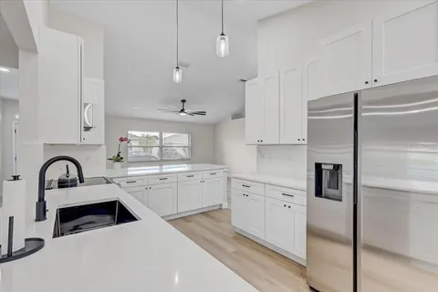 $479,900 | 2405 Appaloosa Circle, Sarasota, FL 34240