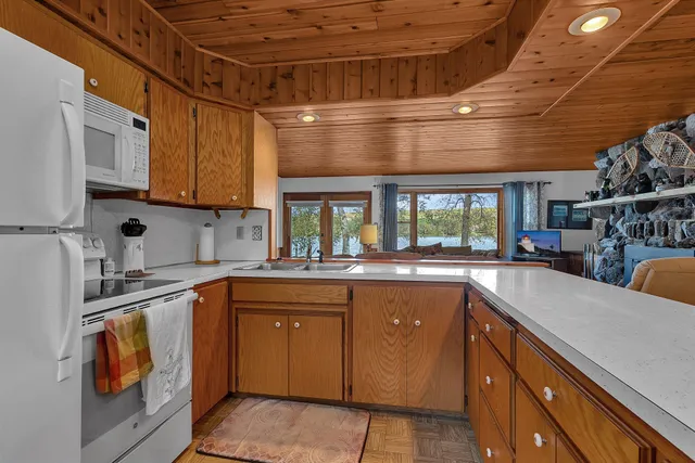 $485,000 | 11680 Bluebird Drive, Sauk Centre, MN 56378