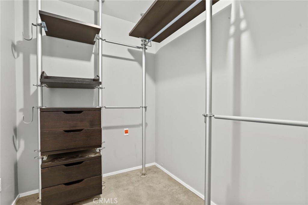 115 West 4th Street, Unit 203 Long Beach, CA 90802 - Photo 8 of 32 a view of walk in closet
