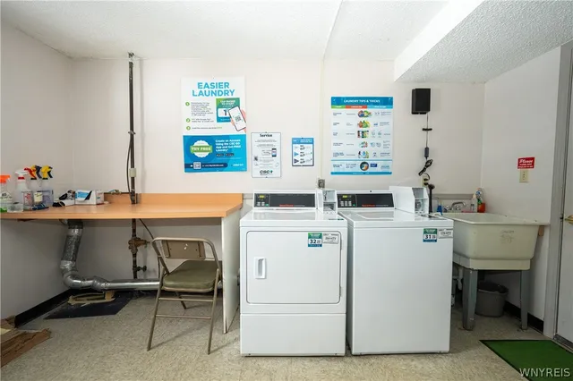 $128,900 | 6 Foxberry Drive, Amherst, NY 14068