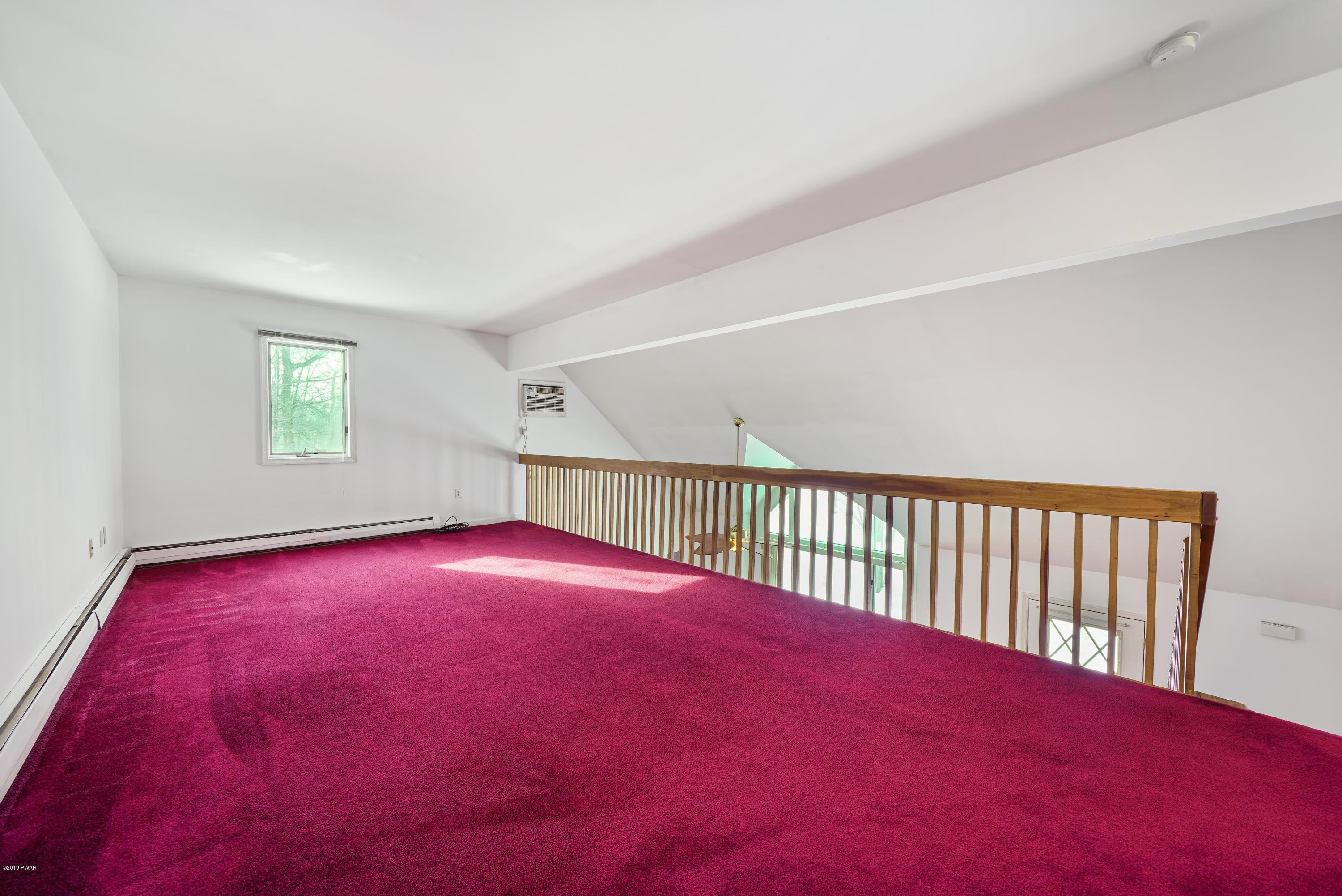 109 Kirkham Road Bushkill, PA 18324 - Photo 9 of 20