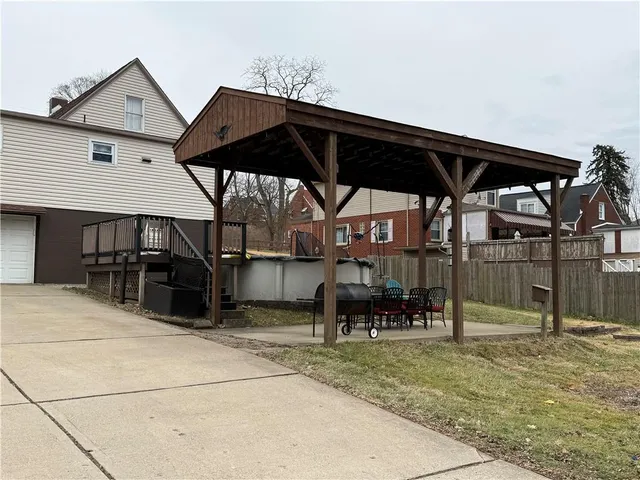 $200,000 | 6808 Monroe Avenue, West Mifflin, PA 15122