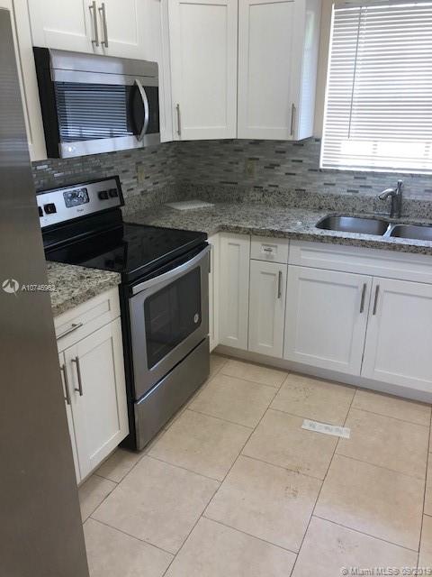 9740 Northwest 5th Avenue, Unit 9740 Miami, FL 33150 - Photo 4 of 12