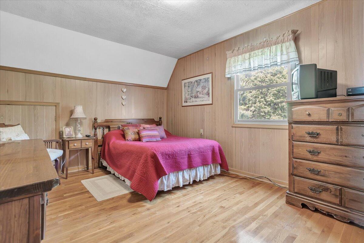 4087 Flatwoods Road Elliston, VA 24087 - Photo 36 of 43 30-4087 Flatwoods Rd_30