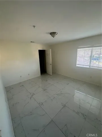 $4,000 | 16623 Almaden Drive, Fontana, CA 92336