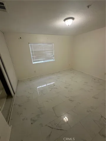 $4,000 | 16623 Almaden Drive, Fontana, CA 92336