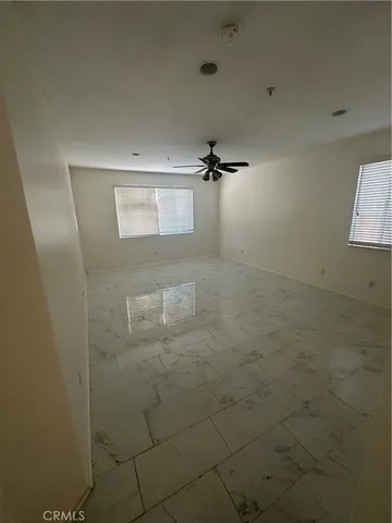 $4,000 | 16623 Almaden Drive, Fontana, CA 92336