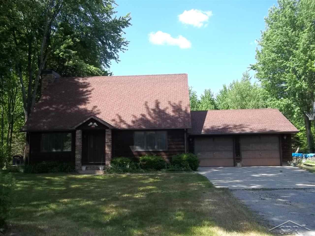 11370 Prior Road St. Charles, MI 48655 - Photo 1 of 7 31300003.JPG