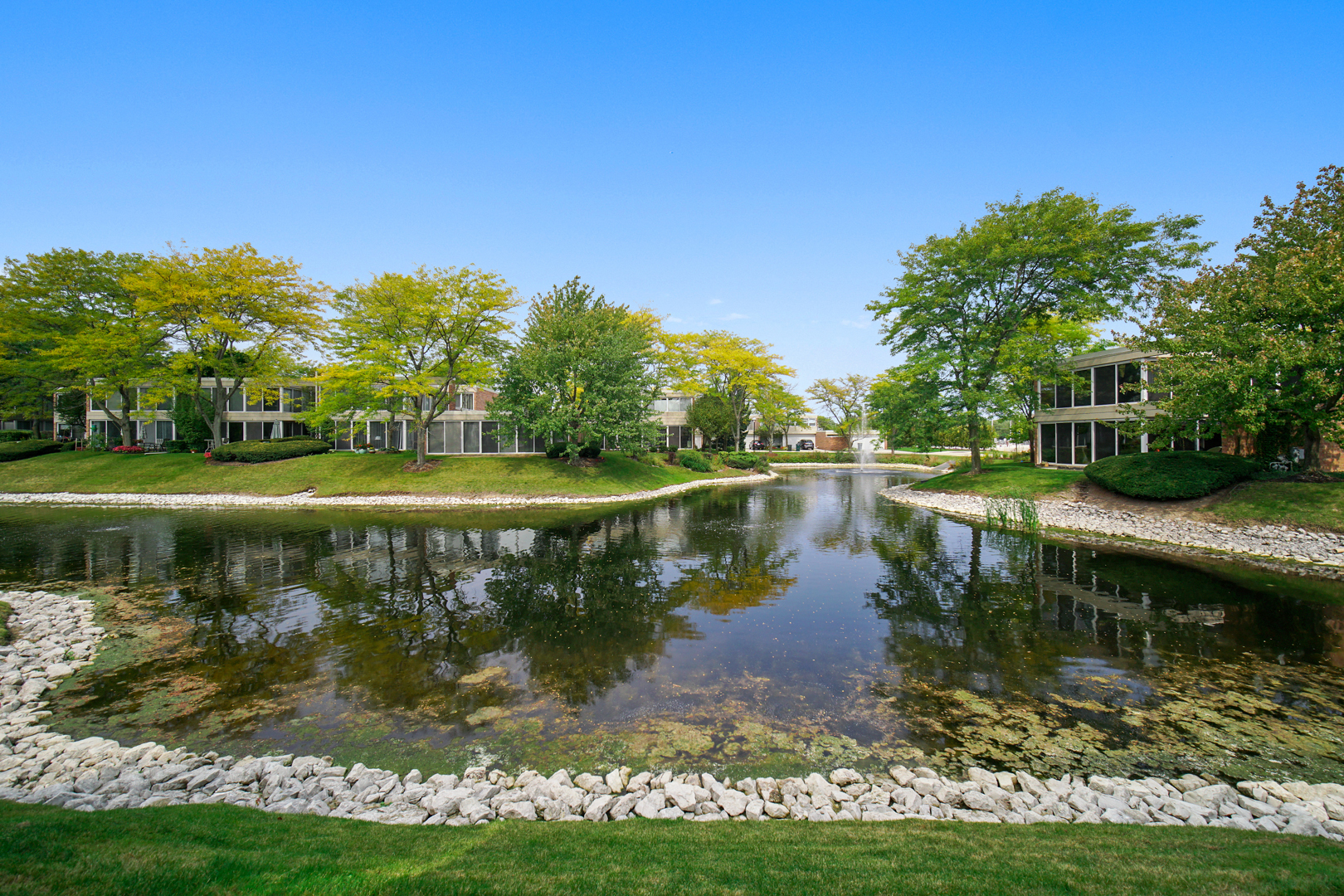 1730 Seton Road Northbrook, IL 60062 - Photo 24 of 27