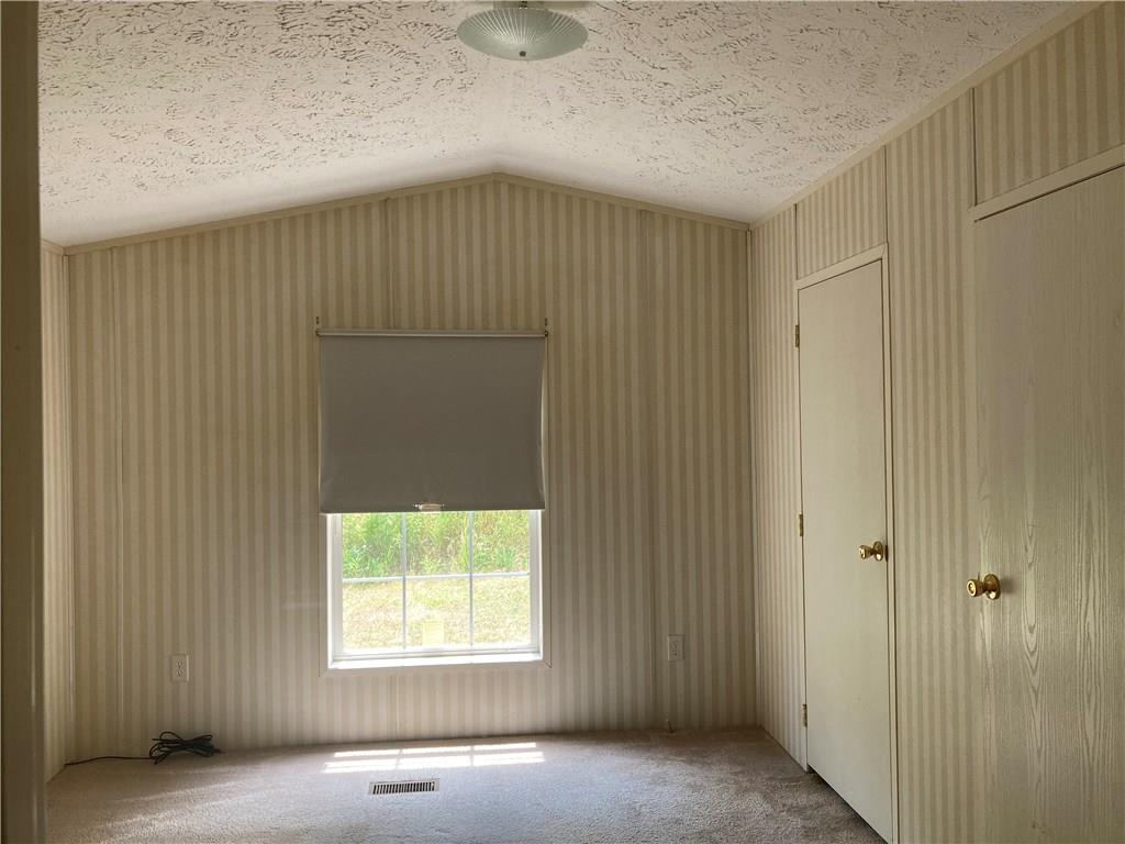 214 Falcon Lane Apollo, PA 15613 - Photo 5 of 6 Gallery Image 5