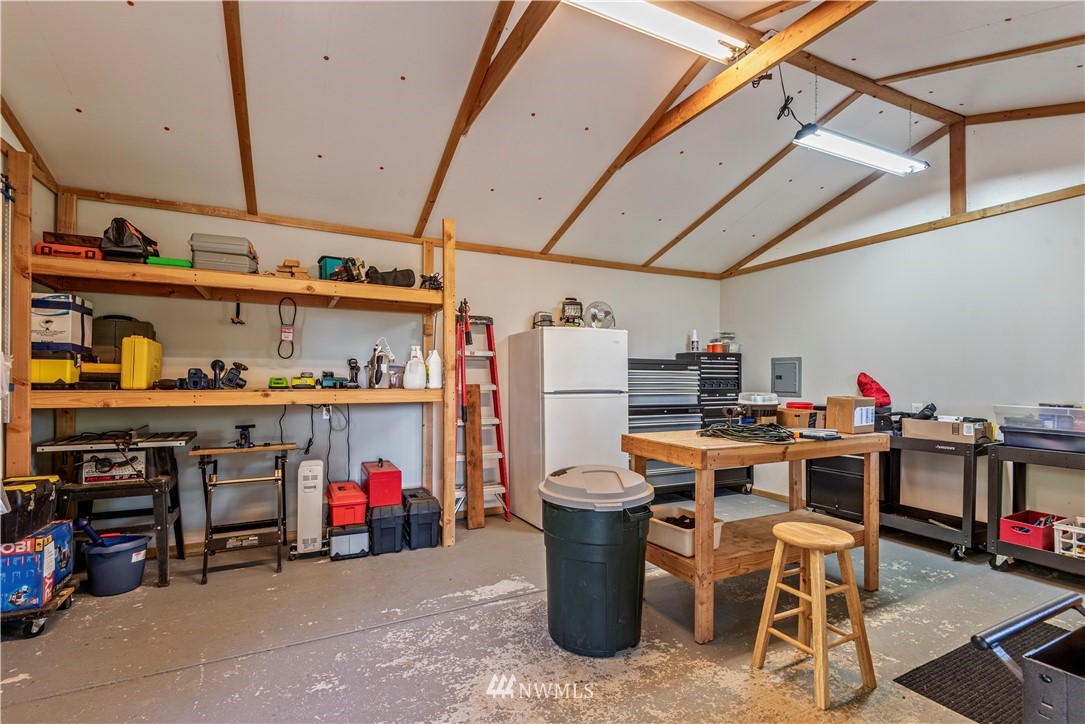 248-35 Burchett Road Onalaska, WA 98570 - Photo 19 of 32