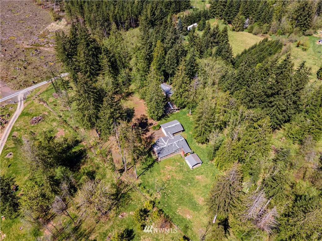 248-35 Burchett Road Onalaska, WA 98570 - Photo 25 of 32