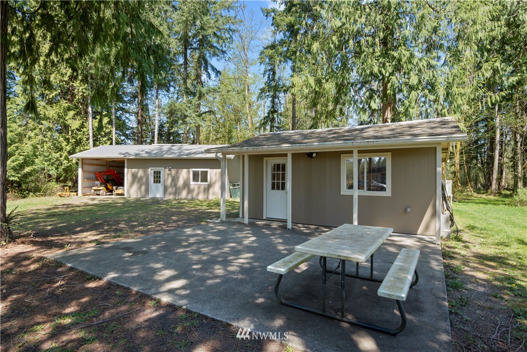 248-35 Burchett Road Onalaska, WA 98570 - Photo 28 of 32