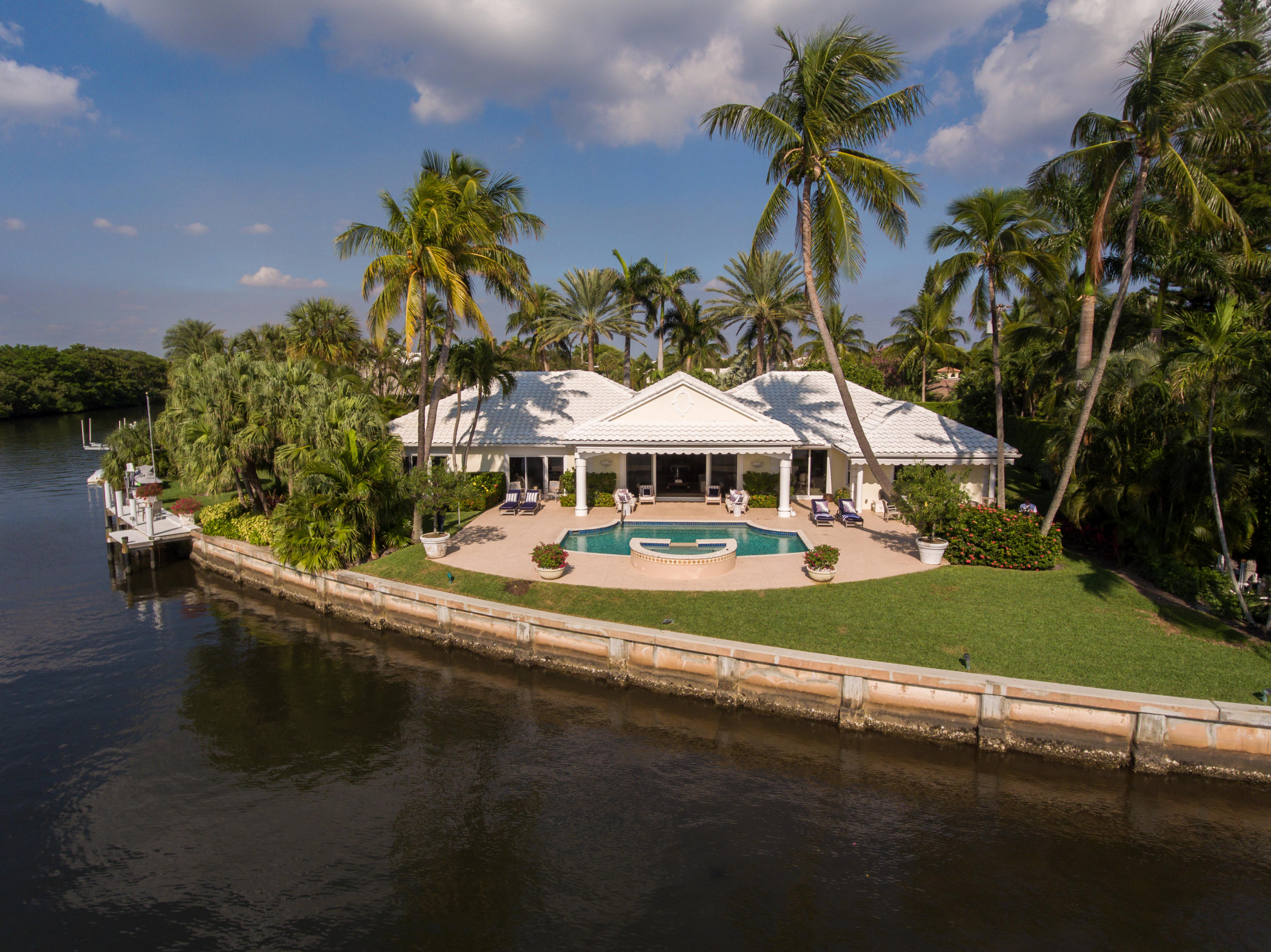 63 Curlew Road Manalapan, FL 33462 - Photo 1 of 36 exterior