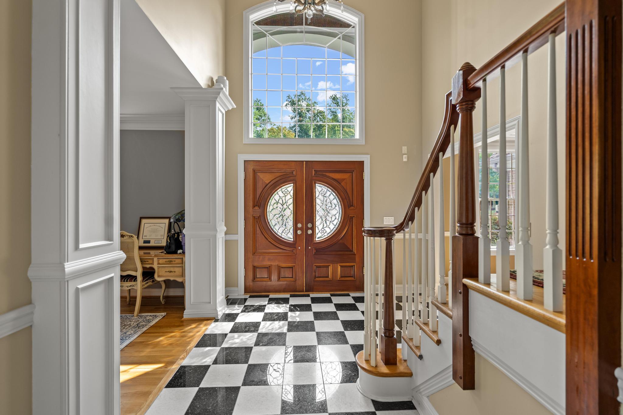 3466 Reeves Drive Covington, KY 41017 - Photo 4 of 44 Gallery Image 4