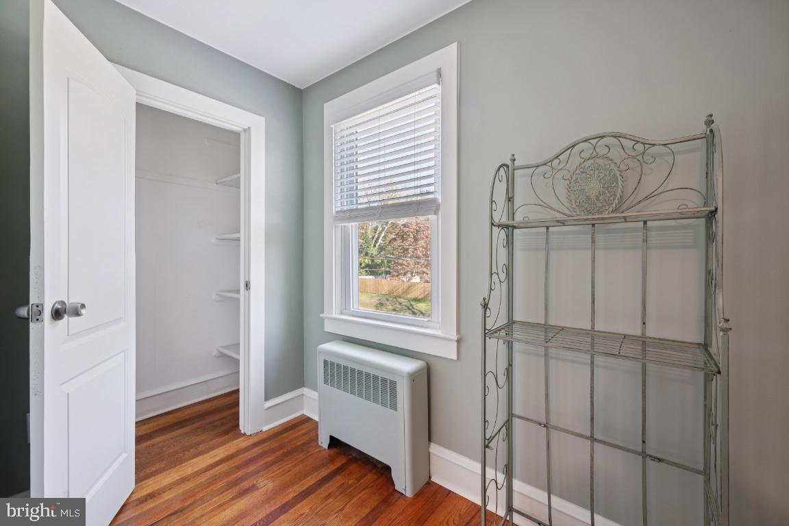 76 Branch Street Mount Holly, NJ 08060 - Photo 17 of 26 Alcove with closet