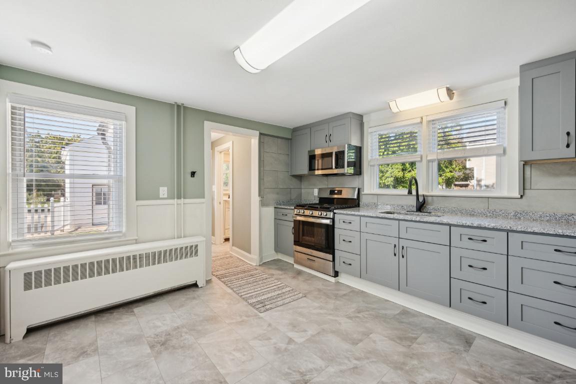 76 Branch Street Mount Holly, NJ 08060 - Photo 6 of 26 Kitchen