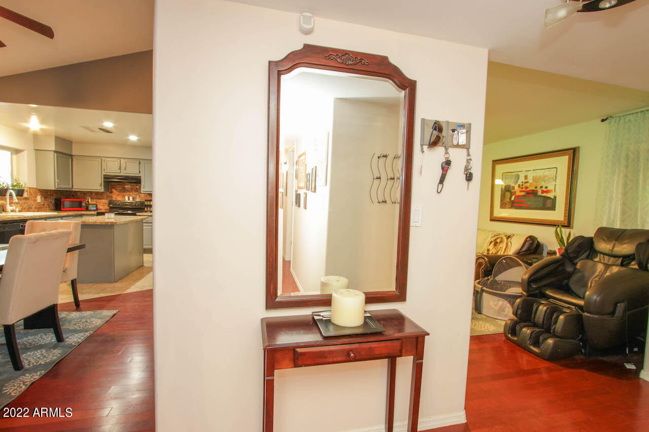 5654 West Mountain View Road Glendale, AZ 85302 - Photo 16 of 54 5654 W Mountain View RD-31