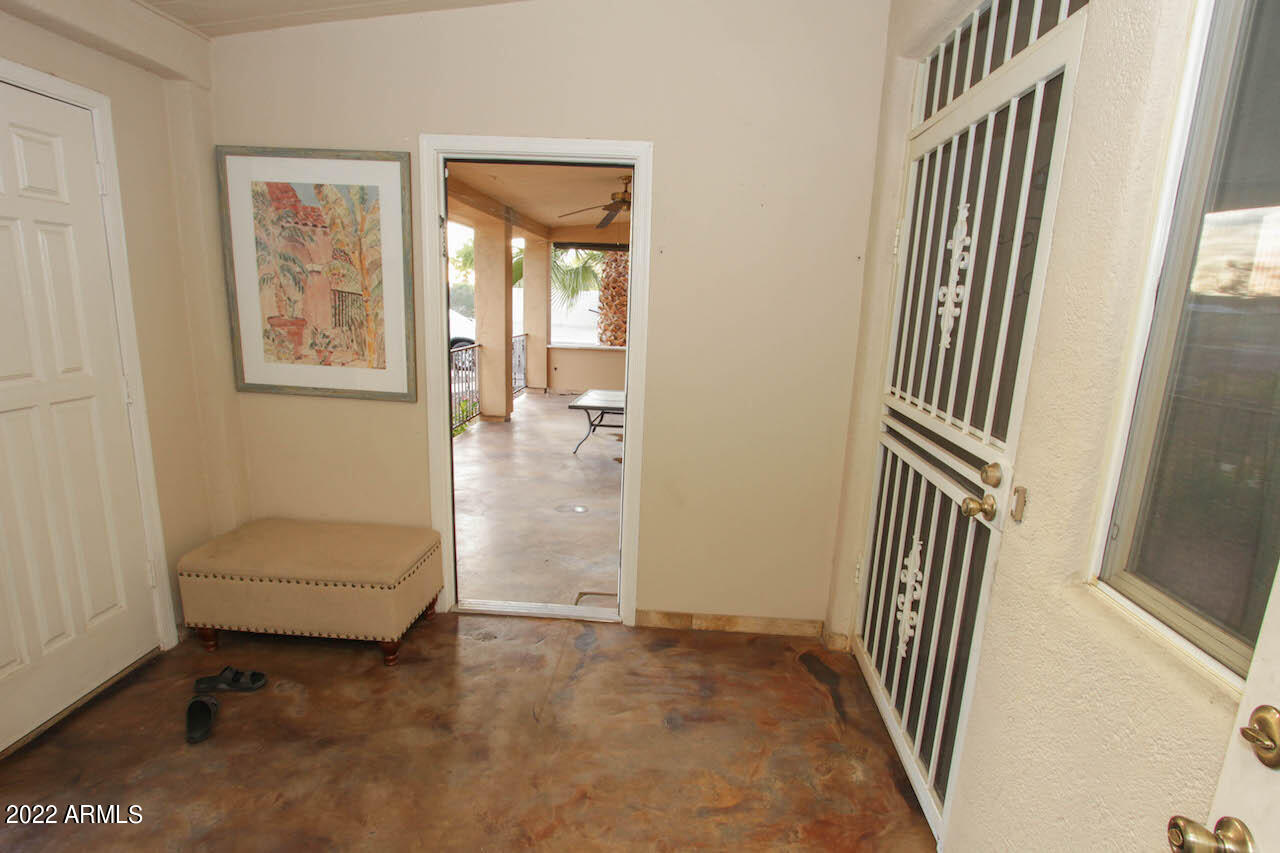 5654 W Mountain View RD-17